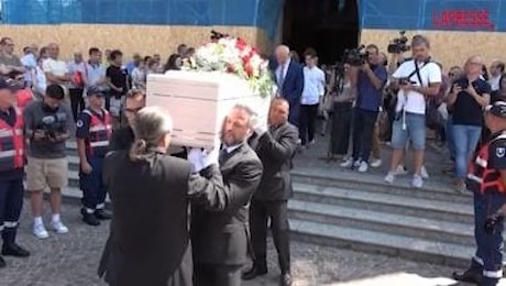 Funerali Sharon Verzeni, il parroco: “Preghiamo per la conversione di chi ha fatto il male”