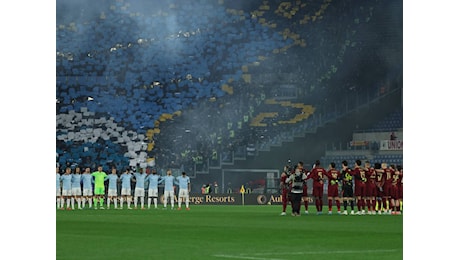 Il silenzio all'Olimpico per Agroppi? Coi tifosi che insultano e rumoreggiano dagli spalti