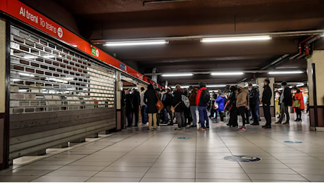 Oggi sciopero generale di 24 ore (anche dei trasporti): la diretta