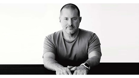 Jony Ive, il padre del design di Apple al lavoro con OpenaAI sul device del futuro