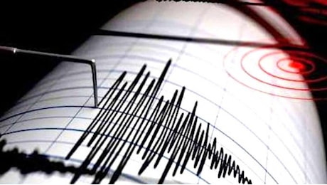 Terremoto Campi Flegrei, nuova scossa questa mattina: magnitudo 2.6. Avvertita anche a Napoli