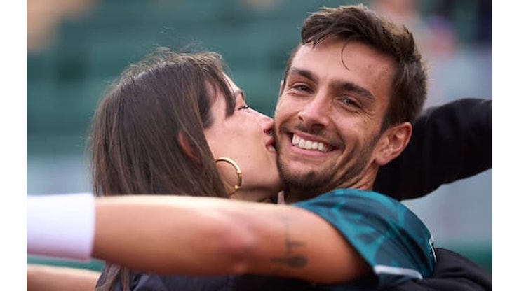 Tutti sul carro di Lorenzo Musetti, ora... - Sky Sport Tutti sul carro di Lorenzo Musetti, ora... - Sky Sport