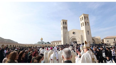 Terra Santa: Parolin inaugura la chiesa del Battesimo di Gesù al Giordano