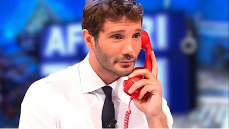 Stefano De Martino guida Affari Tuoi VIP in prima serata: appuntamento il 2 maggio su Rai 1, ecco gli ospiti