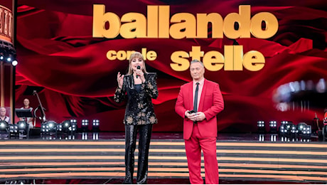 Finale di “Ballando con le stelle”, ospiti Fiorella Mannoia, Negramaro e Gianluigi Buffon