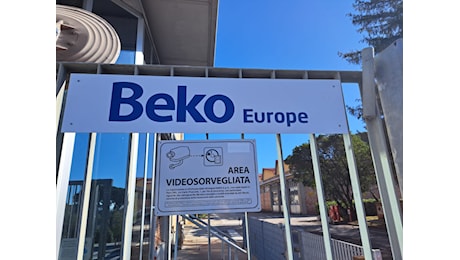 Beko, l’azienda vuole chiudere il sito di Siena nel dicembre 2025