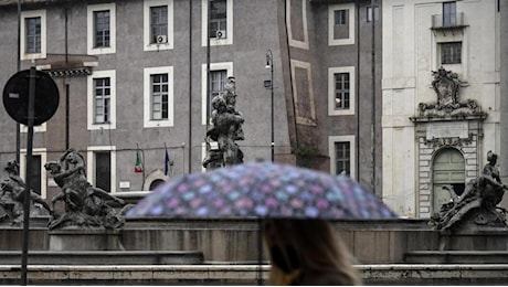 Il meteo di venerdì 13 e sabato 14 dicembre, pioggia, nebbia e qualche fiocco di neve. «Weekend all'insegna del maltempo. Al Sud? Tempo stabile»