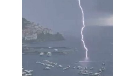 Maltempo in Campania: scatta l'allerta meteo gialla per piogge e temporali fino al 21 novembre