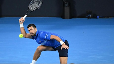 Reilly Opelka ferma Djokovic a Brisbane: avanza in semifinale ATP 250