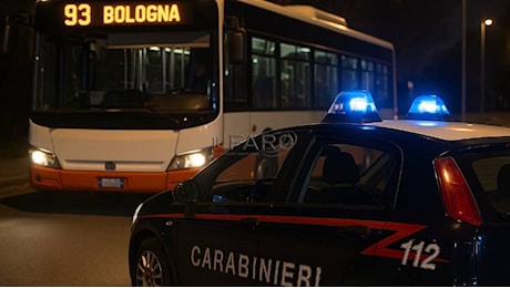 Scontro tra bande nigeriane sul bus 93, tra machete e cocci di bottiglie