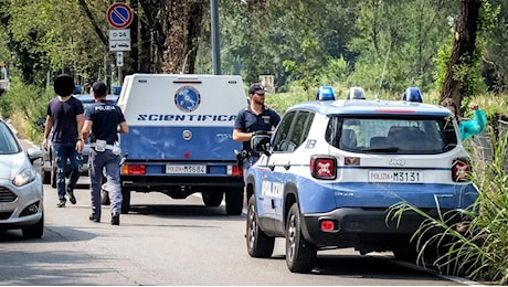 Donna trascinata nel bosco e violentata