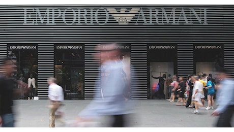 Indagine dell’Antitrust: “I fornitori Dior-Armani sfruttano i lavoratori”