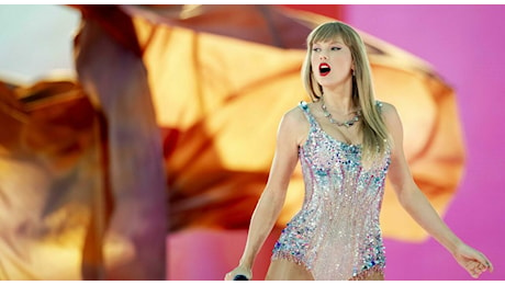 Ticketmaster, hacker rubano 440mila biglietti per i concerti di Taylor Swift: cosa fare? I rischi per gli utenti e la situzione in Italia
