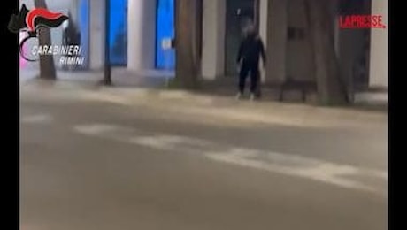 Rimini, ucciso da carabiniere a Capodanno: il video dell'aggressore con il coltello