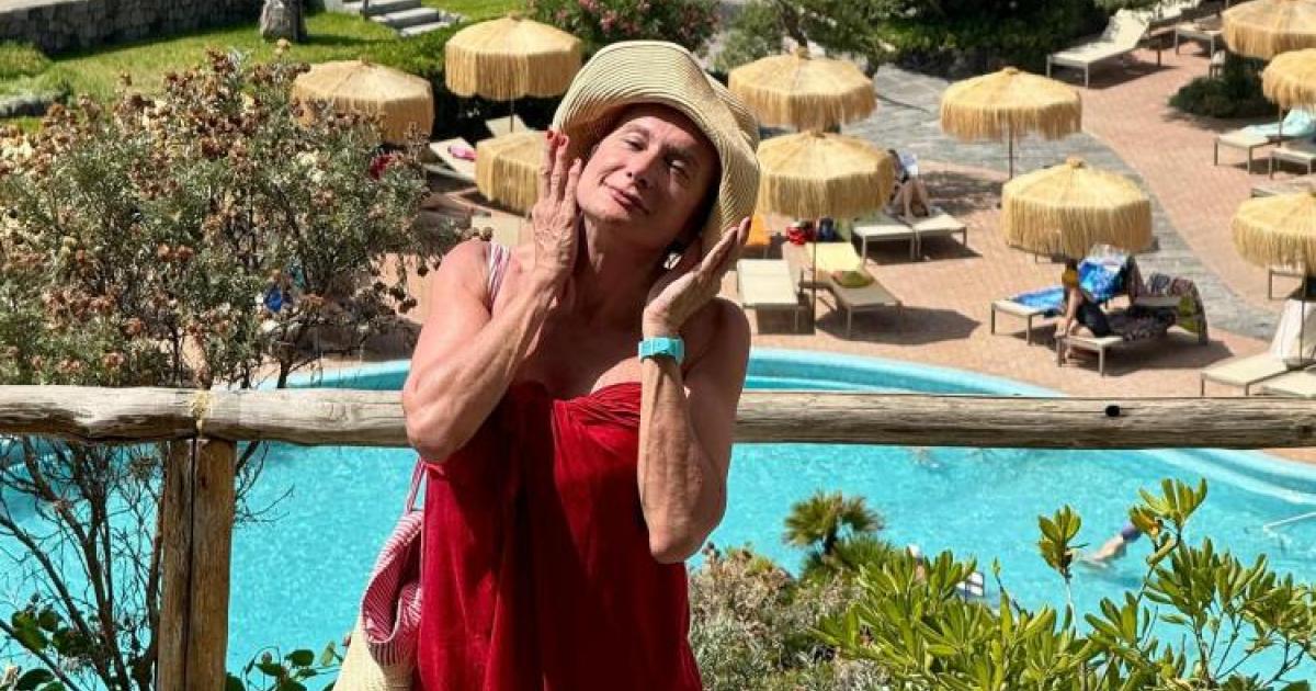 Vladimir Luxuria, 60 Anni di Battaglie e Successi: Icona LGBT+ e Regina del Palcoscenico!