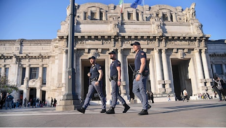 Zone rosse a Milano per la sicurezza: scatterà il Daspo per chi ha precedenti per furti o rapine