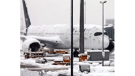 Maltempo. Cancellazioni di centinaia di voli negli aeroporti di Francoforte, Monaco e Stoccarda