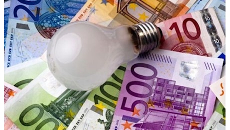 Bollette luce e gas in aumento: i consigli di Federconsumatori