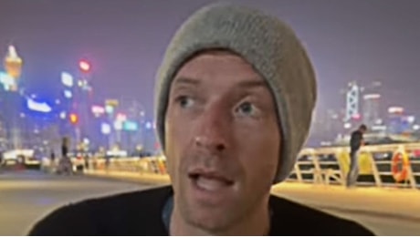 Chris Martin: «A volte sto male anch’io, soffro di depressione. E queste piccole cose mi aiutano a restare grato e felice di essere vivo»