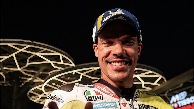 Lasciate navigare Franco Morbidelli nel suo flow, con cui inganna Valentino Rossi e pizzica i Marquez: Si spalleggiano, si tirano... - mowmag.com Lasciate navigare Franco Morbidelli nel suo flow, con cui inganna Valentino Rossi e pizzica i Marquez: Si spalleggiano, si tirano... - mowmag.com