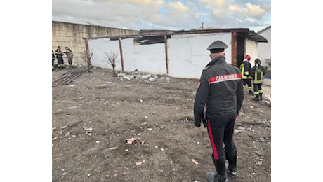 Esplosione a Ercolano: i morti hanno tra i 18 anni e i 26 anni, ci sono due gemelle