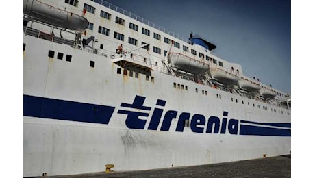 Tirrenia, viaggi gratis in cambio di favori: indagati magistrati e funzionari