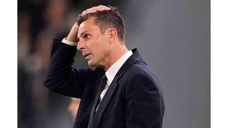 Juventus news, che grana per Thiago Motta: cambiano i piani del tecnico