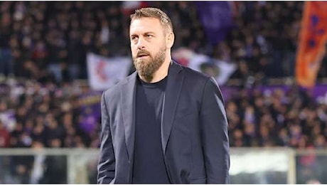 De Rossi, l'abbraccio a Ghisolfi e la frase ai dipendenti: Stavolta alla Roma non torno più