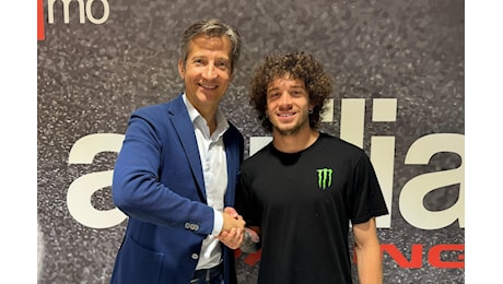 Bezzecchi lascia il team di Valentino Rossi: sarà compagno di Martin in Aprilia nella MotoGP 2025