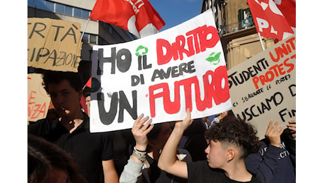 Sciopero scuola 15 novembre: perché e dove si manifesta