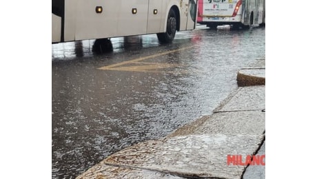 Il meteo: ancora pioggia a Milano. Sulle Alpi torna la neve