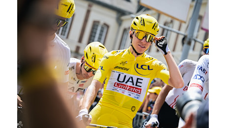 Tour de France, Pogacar: «Se Vingegaard vuole attaccarmi mentalmente, ditegli che non funziona. Io non temo nessuno»