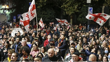 «La Georgia non è la Russia». Nella piazza europeista dopo il voto