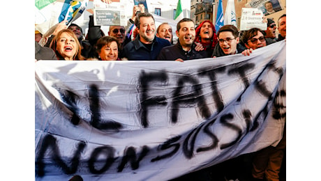 Salvini festeggia l’assoluzione, restano i malumori nella Lega