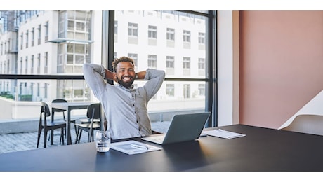 Ecco cosa devi fare per preservare la tua salute mentale sul posto di lavoro, secondo la Scienza