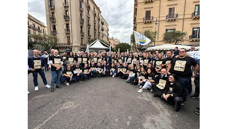 Processo Open Arms, Salvini: In aula a testa alta. La Lega in piazza