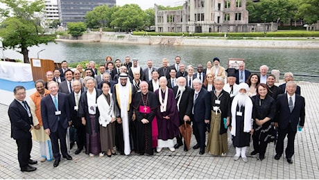 Le religioni orientali firmano a Hiroshima la carta vaticana sull’intelligenza artificiale e l’algoretica