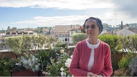 Emma Bonino ricoverata a Roma per problemi respiratori. I medici: «Risponde bene alle terapie»