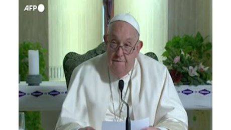 Il Papa all'Angelus: A Gaza bambini mitragliati, quanta crudelta'