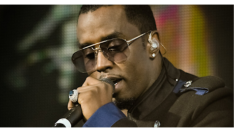 Puff Daddy nella bufera: il rap sotto accusa per tratta di esseri umani e abusi