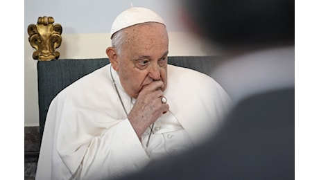 Per Papa Francesco un aborto è un omicidio e i medici che lo praticano sono sicari