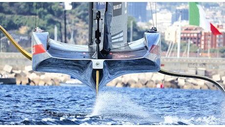 Luna Rossa Prada Pirelli batte NYYC American Magic e rimane imbattuta tra challenger e 2° Round Robin della Louis Vuitton Cup