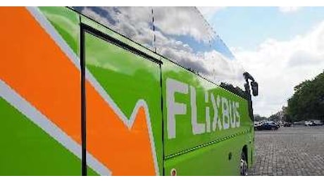 Rientrava dal lavoro in Trentino, Flixbus lo abbandona sulla statale di Bologna