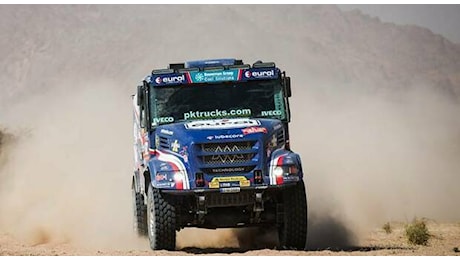 Dakar 2025, dominio Iveco fra i truck. Tre equipaggi italiani fra i primi 6 nella Classic