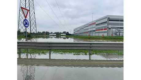 Allagamenti nel Piacentino: l’acqua invade l’autostrada, chiusa l’uscita di Fiorenzuola