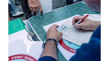 La sfida all'Autonomia: 1,3 milioni di firme per cancellare la legge