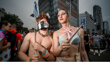 Le voci dal Pride di Milano: “In corteo per essere se stessi, questa è la libertà”