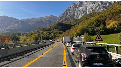 Gran Sasso, acqua torbida: sospesi i lavori nel tunnel