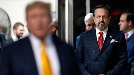 Sebastian Gorka, direttore dell'Antiterrorismo di Trump: È guerra al terrore, in Italia a rischio il Vaticano