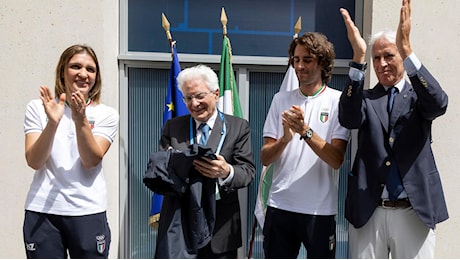 Tifo Italia copre fischi a delegazione israeliana